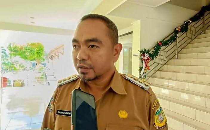 Relawan 02 Minta Presiden Jokowi Ganti PJ Bupati Jayapura, Triwarno Purnomo, S.STP., M.Si