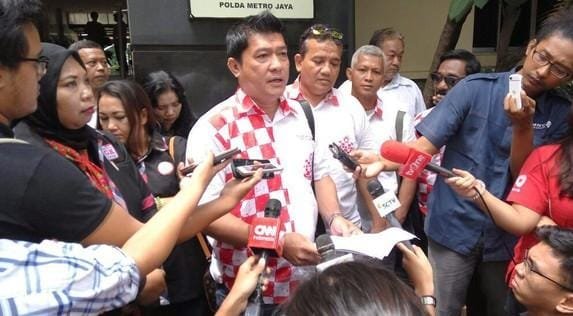Wakil Ketua TKN Silferster Matutina Tantang PDIP Tarik Semua Menteri Dari Kabinet Jokowi