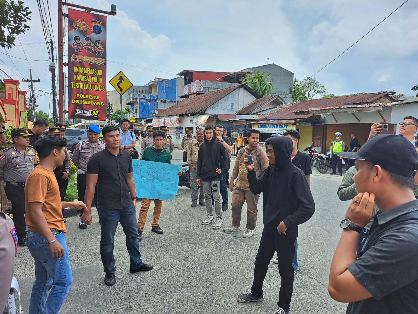 Dewan Eksekutif Maha Siswa Demo Soal Maraknya 303 Di Deli Serdang