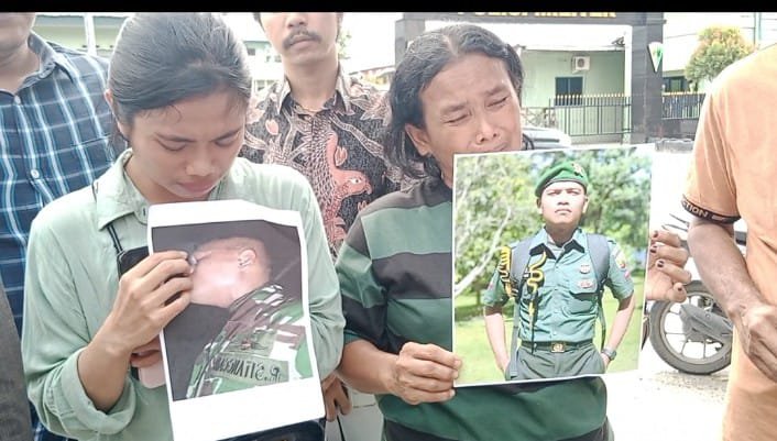 Diduga Kematian Prada Josua Lumban Tobing Ada Kejanggalan Diduga Kematian Prada Josua Lumban Tobing Ada Kejanggalan