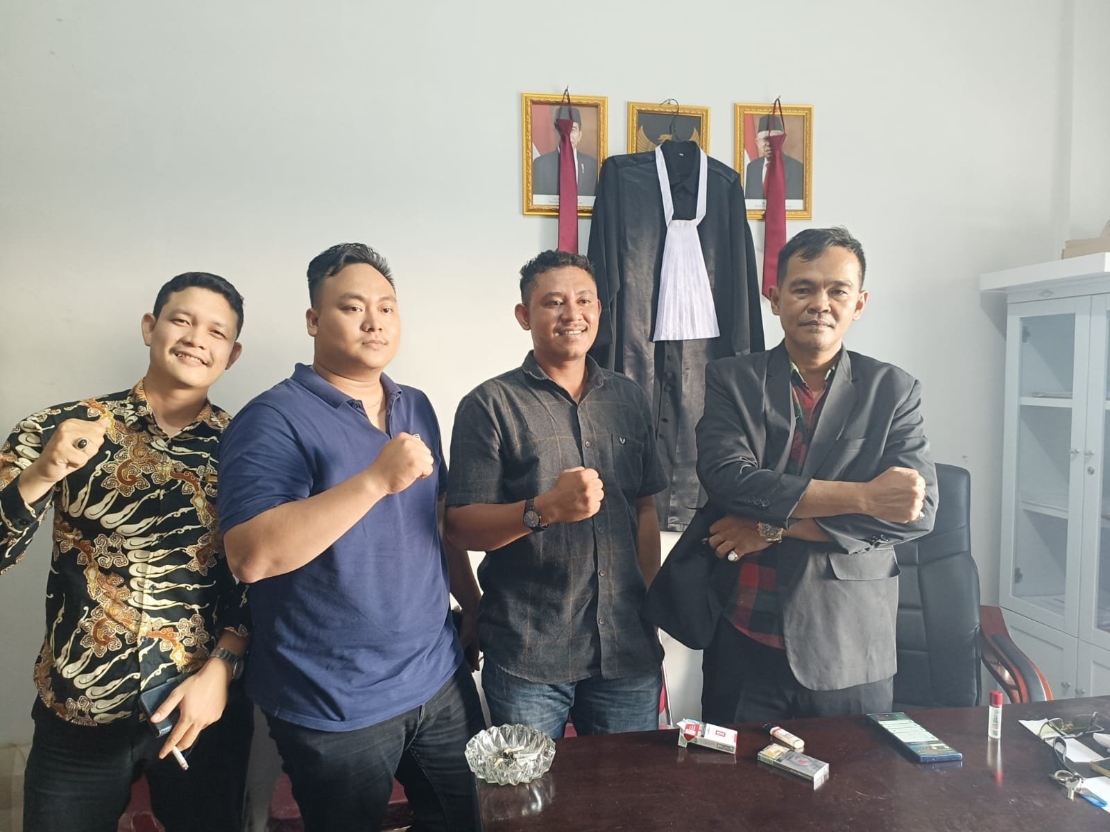 Oknum Sekretaris Dinas Pendidikan Provinsi Sumsel Inisial "A" Diduga Melakukan Pungli Ke Sekolah SMA Negeri dan SMK Negeri Untuk Pembuatan Umbul-Umbul Pada Kegiatan Popnas 2023