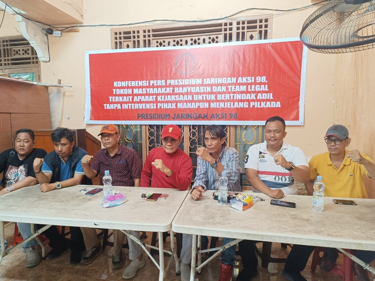 PJA 98 dan Tokoh Masyarakat Minta Masyarakat Banyuasin dan Team Legal Terkait Aparat Kejaksaan Untuk Bertindak Adil tanpa intervensi pihak manapun menjelang Pilkada PJA 98 dan Tokoh Masyarakat Minta Masyarakat Banyuasin dan Team Legal Terkait Aparat Kejaksaan Untuk Bertindak Adil tanpa intervensi pihak manapun menjelang Pilkada