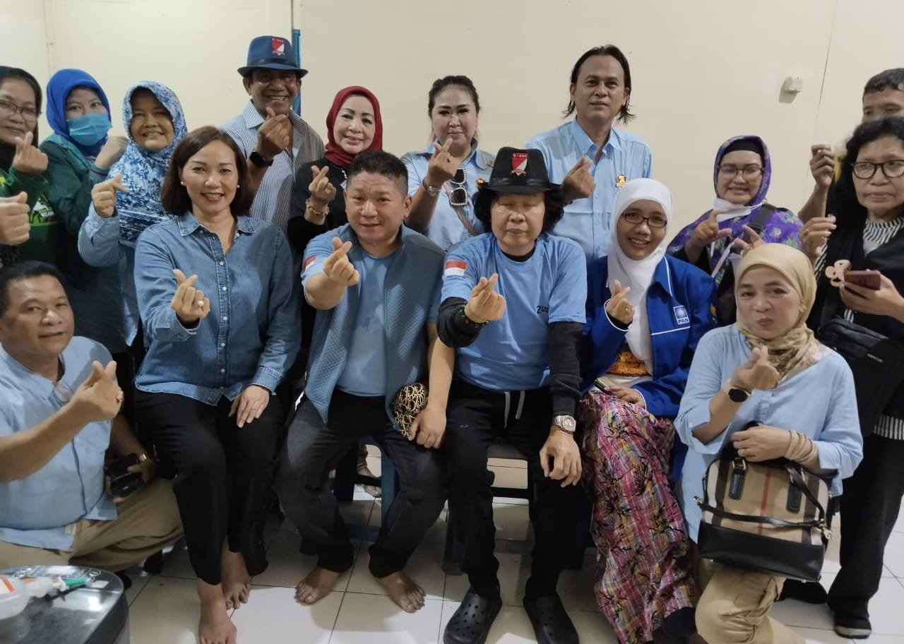 Kornas Aliansi Relawan Prabowo Gibran Syafrudin Budiman, Resmikan Posko Pemenangan Ridwan Kamil-Suswono Kornas Aliansi Relawan Prabowo Gibran Syafrudin Budiman, Resmikan Posko Pemenangan Ridwan Kamil-Suswono