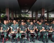 Guyub Bersama Prajurit, Danrem 044/Gapo Ikuti Makan Siang Dan Doa Bersama