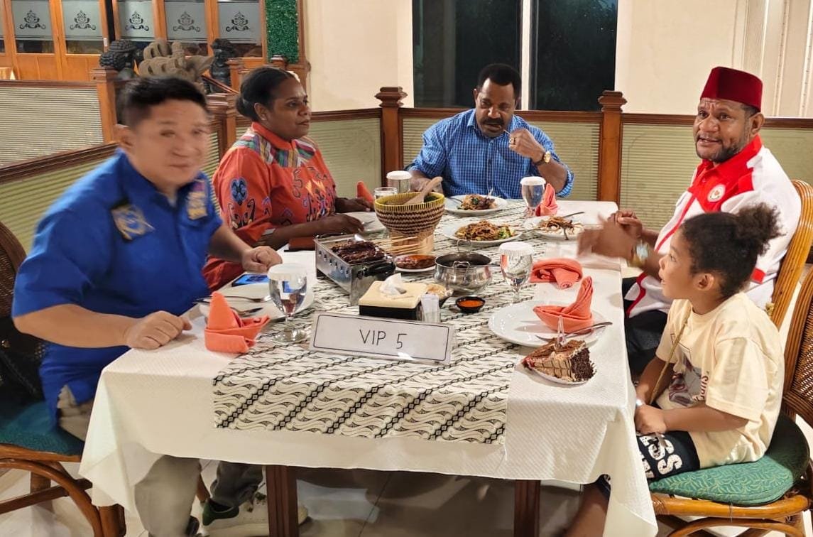 ARPG Usulkan Hendrik Yance Udam Jadi Staf Khusus Presiden Bidang Resolusi Konflik dan Perdamaian Papua ARPG Usulkan Hendrik Yance Udam Jadi Staf Khusus Presiden Bidang Resolusi Konflik dan Perdamaian Papua