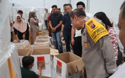 Kapolresta Deli Serdang Tinjau Dan Cek Gudang Logistik KPU