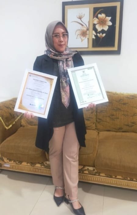 Dr Rahma Santhi Zinaida Dosen UBD Raih Dual Certification Bidang Public Relations Dr Rahma Santhi Zinaida Dosen UBD Raih Dual Certification Bidang Public Relations
