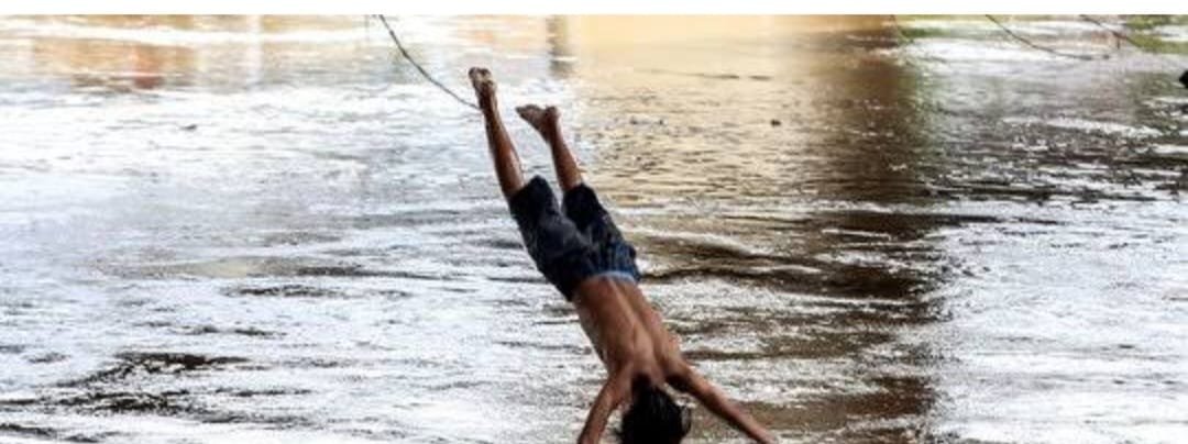 Diduga Stres Isterinya Meninggal, Kades Lompat ke Sungai Diduga Stres Isterinya Meninggal, Kades Lompat ke Sungai