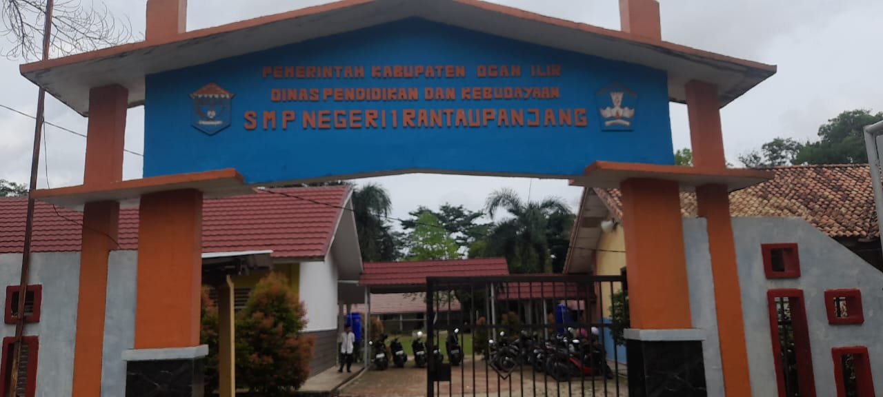 Sekolah SMP 1 Kecamatan Rantaupanjang Kabupaten Ogan Ilir Belum Mendapatkan Makanan Bergizi Gratis