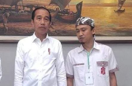 Relawan Bara JP Hadir ke Solo Bela Jokowi, Terkait Rencana Aksi Polemik Ijazah Relawan Bara JP Hadir ke Solo Bela Jokowi, Terkait Rencana Aksi Polemik Ijazah