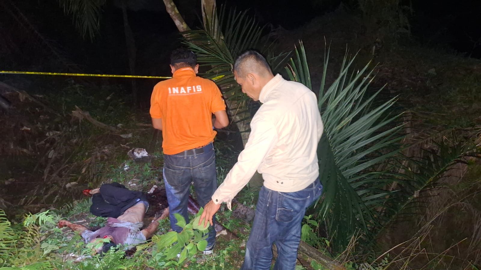 Diduga Korban Pembunuhan, Seorang Pemuda Ditemukan Tewas Dengan Luka Gorok di Leher Diduga Korban Pembunuhan, Seorang Pemuda Ditemukan Tewas Dengan Luka Gorok di Leher