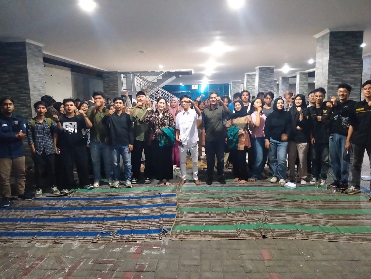 Kebebasan Mahasiswa UST Dibatasi, Alumni MMU Serukan Kembali ke Ajaran Tamansiswa Kebebasan Mahasiswa UST Dibatasi, Alumni MMU Serukan Kembali ke Ajaran Tamansiswa