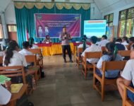 Kasubdit Bintibsos Polda Sumbagsel Berikan Edukasi Pencegahan Kekerasan, Narkoba, dan Judi Online kepada Peserta Didik Baru SMA Xaverius 2 Palembang