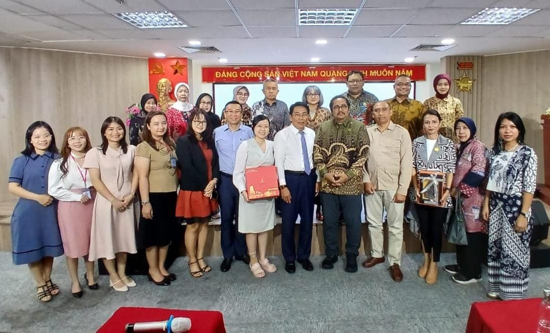 INKOPKAR Jajaki Peluang Kerja Sama dengan Koperasi Ritel Terbesar di Vietnam