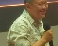DEMOKRASI YANG MENJAUHI RASIONALITAS DAN MORAL