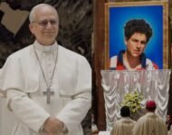 Carlo Acutis  Dan Pier Giorgio Frassati Menjadi Santo Gereja Katolik di Era Generasi Milenial