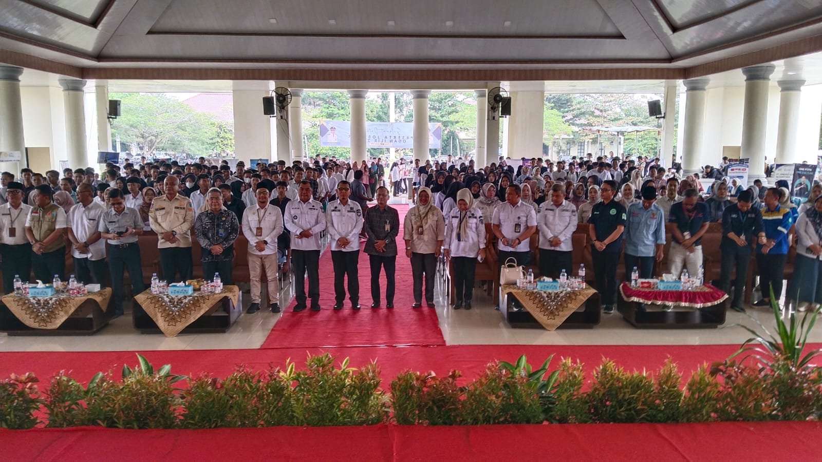 Pemkab Ogan Ilir Membuka Job Fair 2025, Dimulai, Ribuan Pencari Kerja Serbu Stand 19 Perusahaan yang Buka Loker