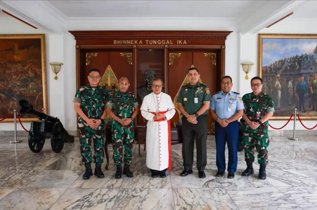 Menhan Terima Kunjungan Uskup Agung Jakarta, Perkuat Persatuan Bangsa Menhan Terima Kunjungan Uskup Agung Jakarta, Perkuat Persatuan Bangsa