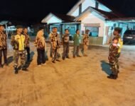 Koramil 19/BP Kodim 0204 Patroli Pos Kamling Bersamaan Ormas FKPPI Dan Ansor