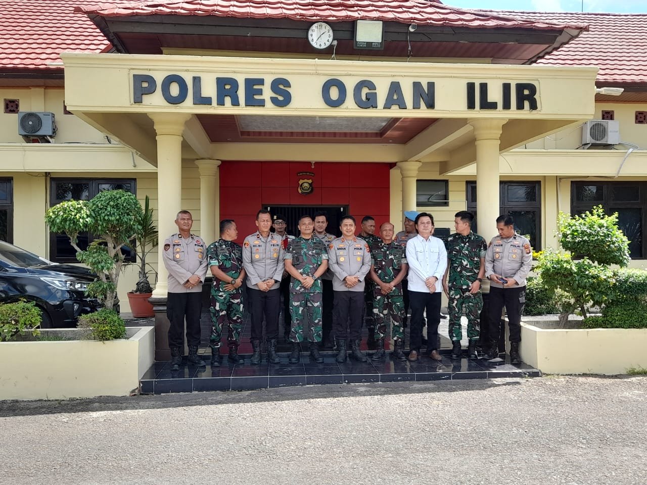 Mako Brigif 8 Garuda Cakti Per Erat Senergitas Dan Soliditas TNI-POLRI Kunjungi Markas Polres Ogan Ilir