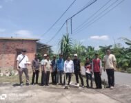 Tim Sertifikasi Kecamatan Tinjau Pembangunan Desa Sanding Marga Rantau Alai