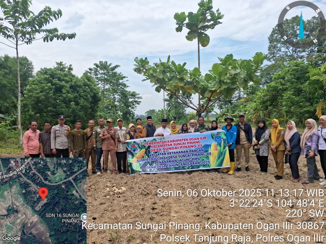 Polsek Tanjung Raja Polres Ogan Ilir Dukung Program Ketahanan Pangan Nasional, Gelar Penanaman Jagung di Desa Sungai Pinang III