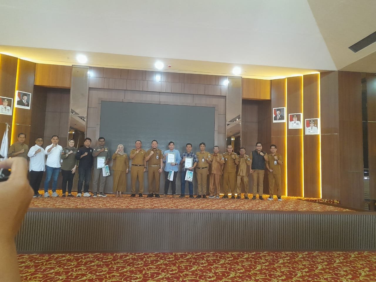 Asisten ll yang mewakilli Bupati Ogan ilir Membuka Sosialasasi Peraturan Bupati Ogan ilir No.15 Tahun 2025