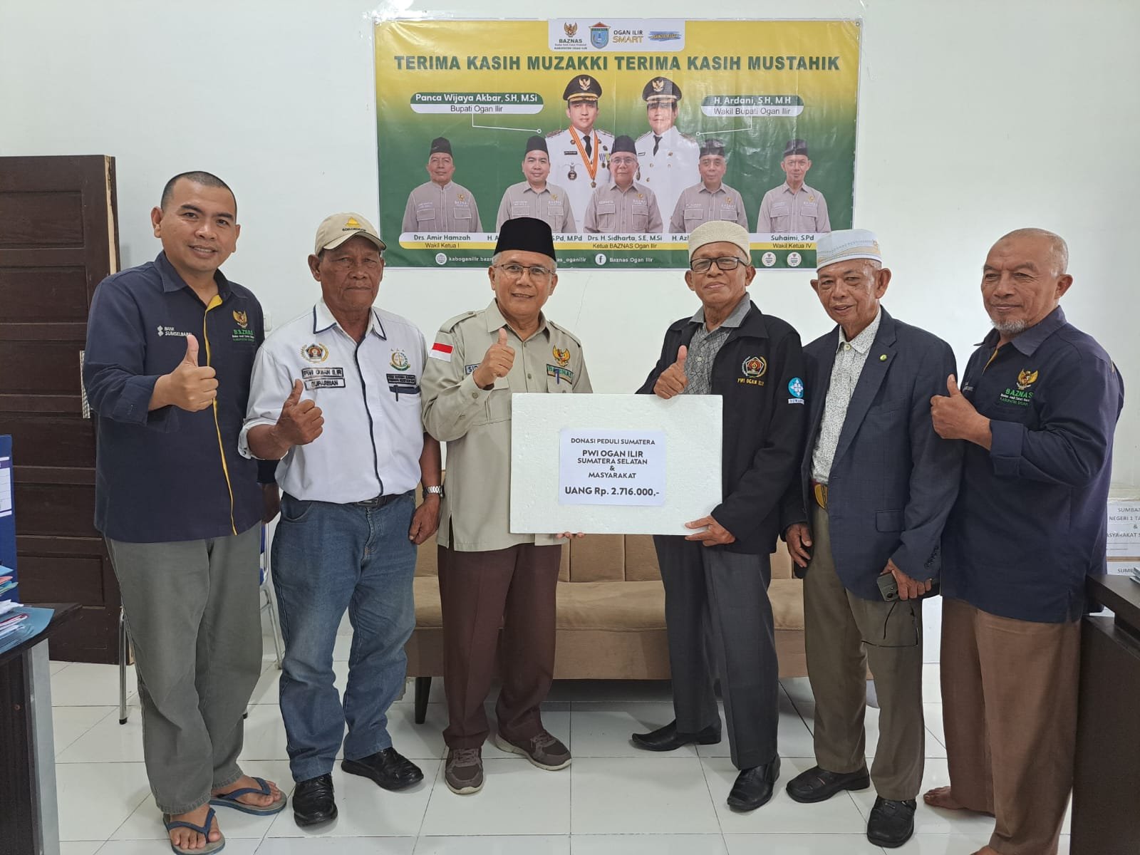 PWI Ogan Ilir Salurkan Donasi Bencana Aceh, Sumut, dan Sumbar melalui Baznas PWI Ogan Ilir Salurkan Donasi Bencana Aceh, Sumut, dan Sumbar melalui Baznas