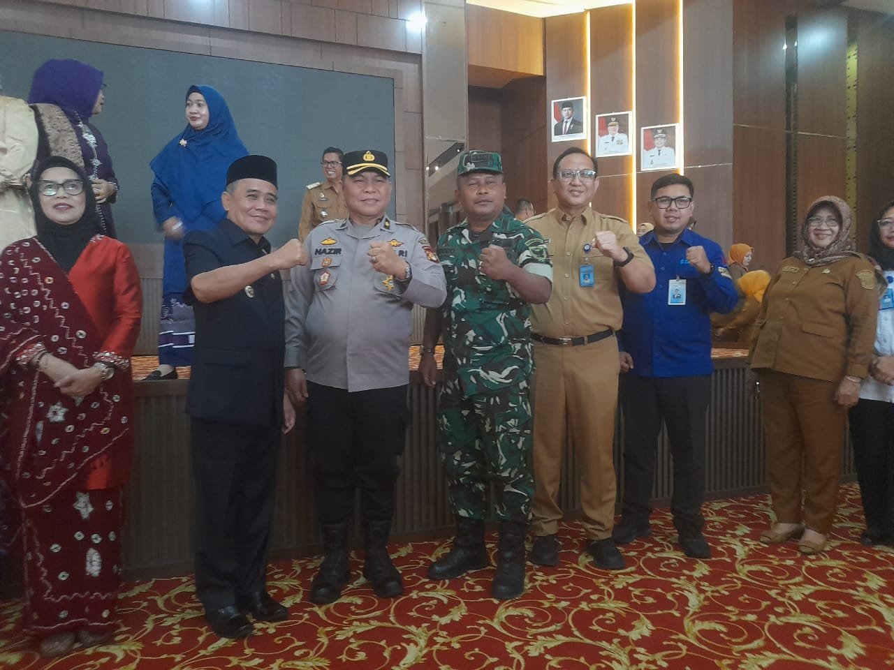 Wakil Bupati Menghadiri Peringati Hari Ibu Ke-97, DPPPAKB Bersama Unsur Pemda, Ogan Ilir Wakil Bupati Menghadiri Peringati Hari Ibu Ke-97, DPPPAKB Bersama Unsur Pemda, Ogan Ilir