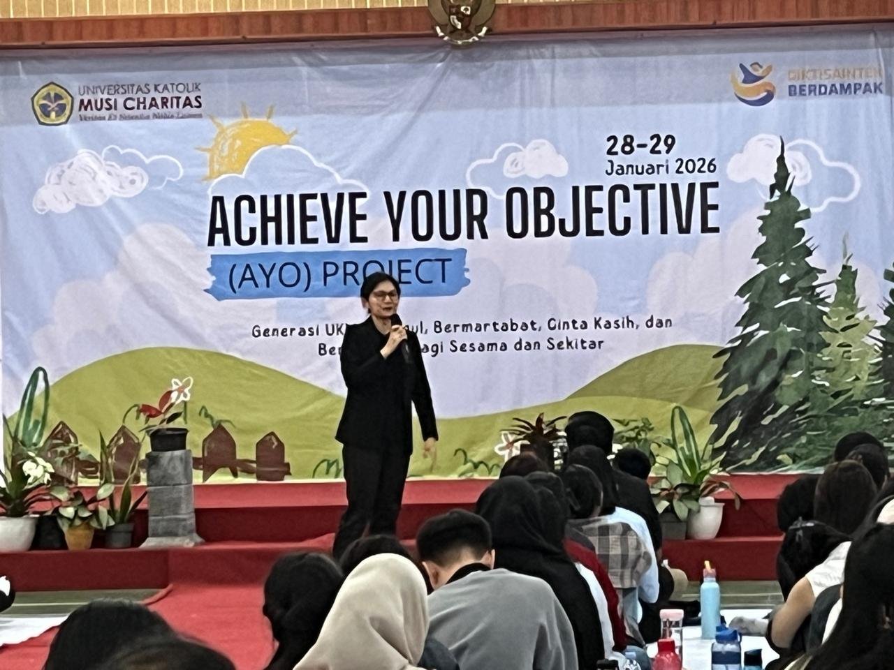 Mahasiswa UKMC Siap Jadi Agen Perubahan: AYO Project Ubah Impian Jadi Pengabdian Nyata