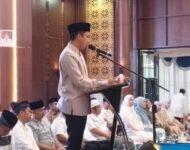 Safari Ramadhan di Gedung Pendopo Tanjung Senai Ogan Ilir di Hadiri Gubernur HD Ajak Seluru Yang Hadir Berselawat.