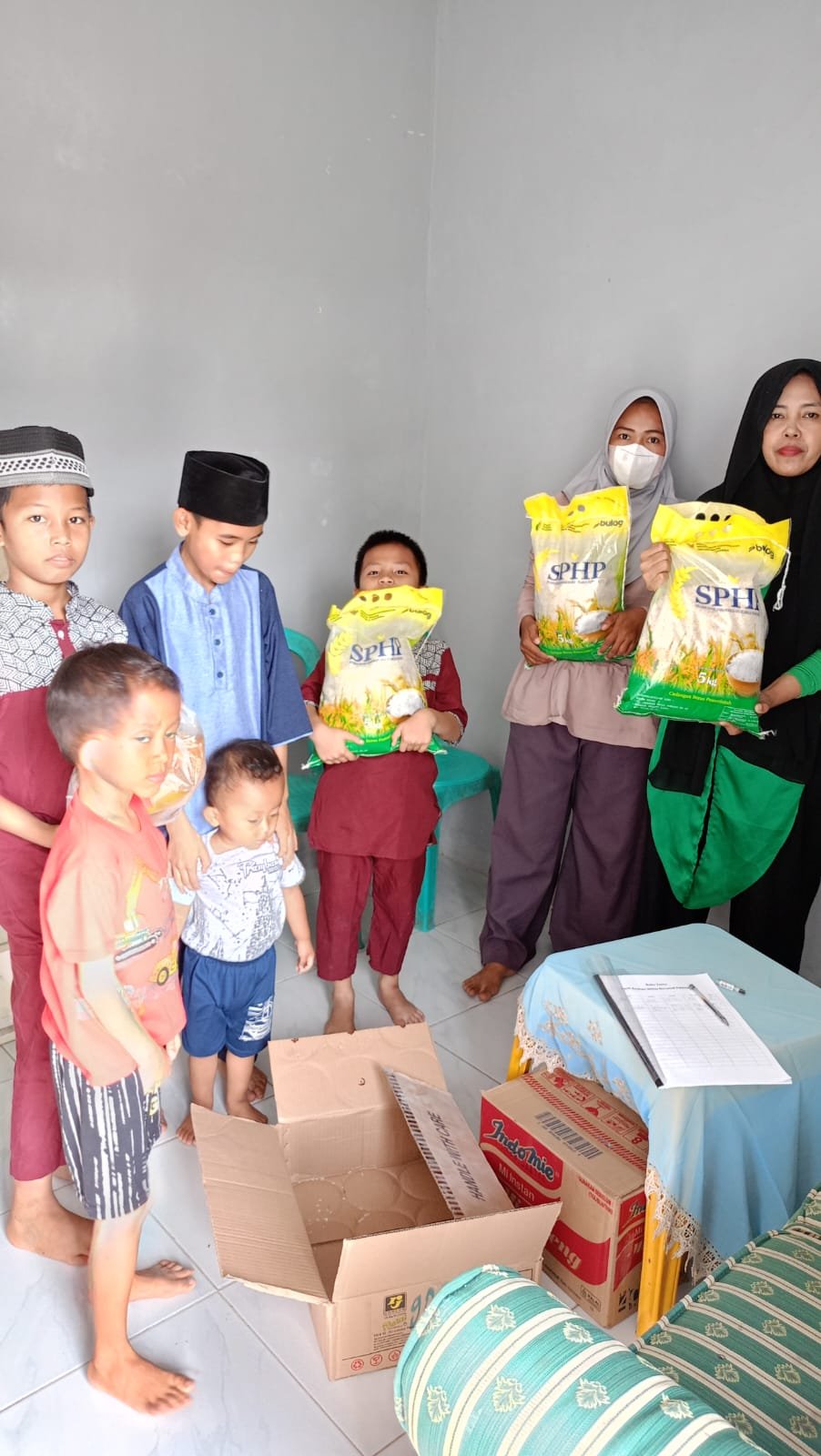 Perusahaan Sinergi Grup yang ada di kota Palembang kembali menjalankan Jumat Berbagi pada Panti Asuhan Ikhlas Beramal di kecamatan Sako Palembang Perusahaan Sinergi Grup yang ada di kota Palembang kembali menjalankan Jumat Berbagi pada Panti Asuhan Ikhlas Beramal di kecamatan Sako Palembang