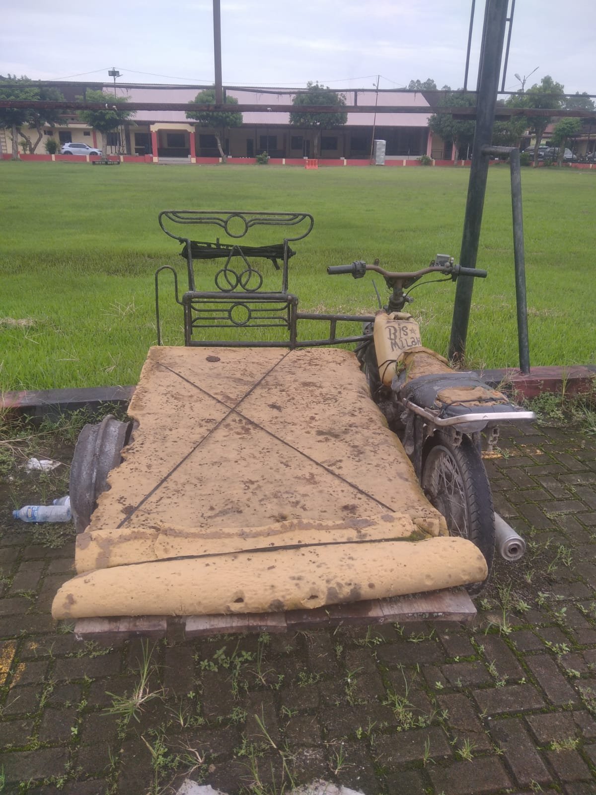 Bebas Kasus Curanmor, Riswan Ananda "Ditampung" Kasus Pencurian Becak Bebas Kasus Curanmor, Riswan Ananda "Ditampung" Kasus Pencurian Becak
