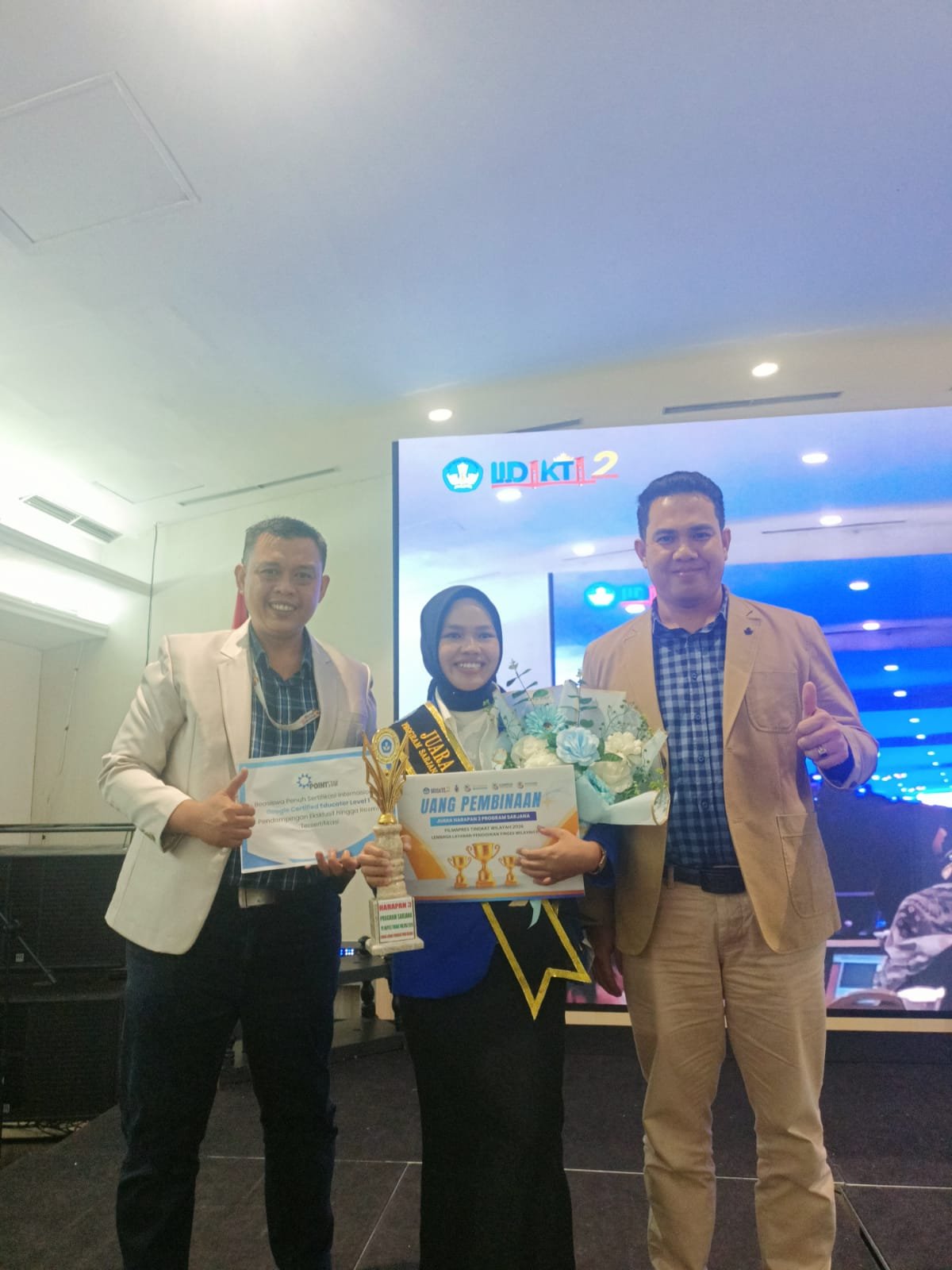 Elak Enggraini : Mahasiswa Ilmu Komunikasi UBD Raih Juara Harapan 3 Pilmapres LLDikti Wilayah II