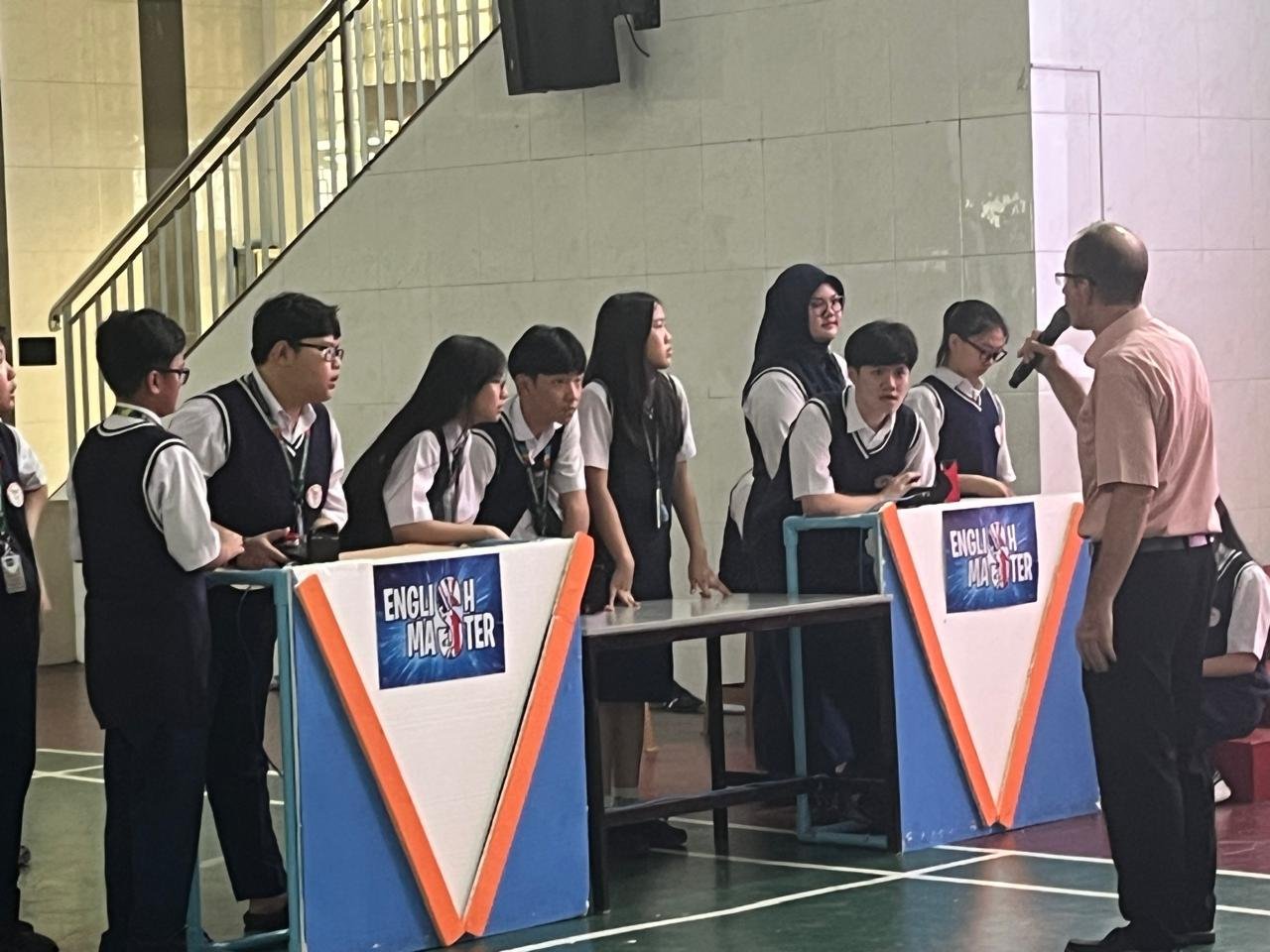 Kuasai Bahasa Inggris, Siswa SMP Kusuma Bangsa Palembang Siap Taklukkan Dunia Lewat Ajang ‘English Master’
