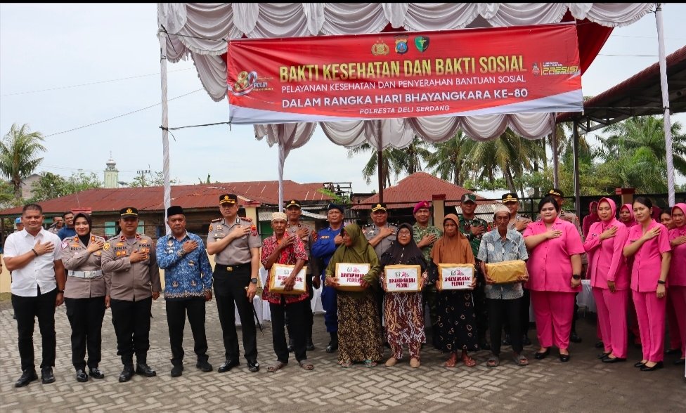 Sambut Hari Bayangkara ke-80, Polresta Deli Serdang Gelar Bakti Sosial, Bakti Kesehatan, dan Bakti Religi Sambut Hari Bayangkara ke-80, Polresta Deli Serdang Gelar Bakti Sosial, Bakti Kesehatan, dan Bakti Religi