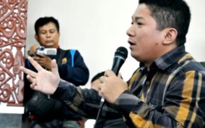 Teori-Teori Politik Sebagai Analisa Berfikir
