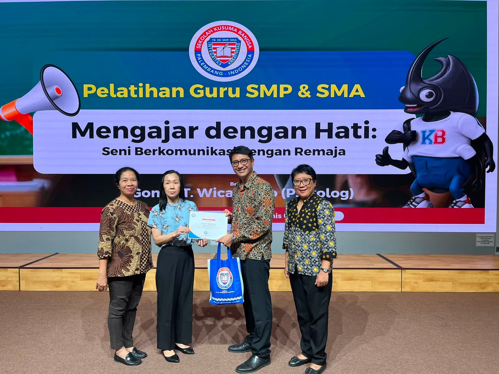 Sambut Tahun Ajaran Baru, Yayasan Kusuma Bangsa Gelar Pelatihan Akbar: Dorong Guru Mengajar dengan Hati dan Seni Hypnoteaching