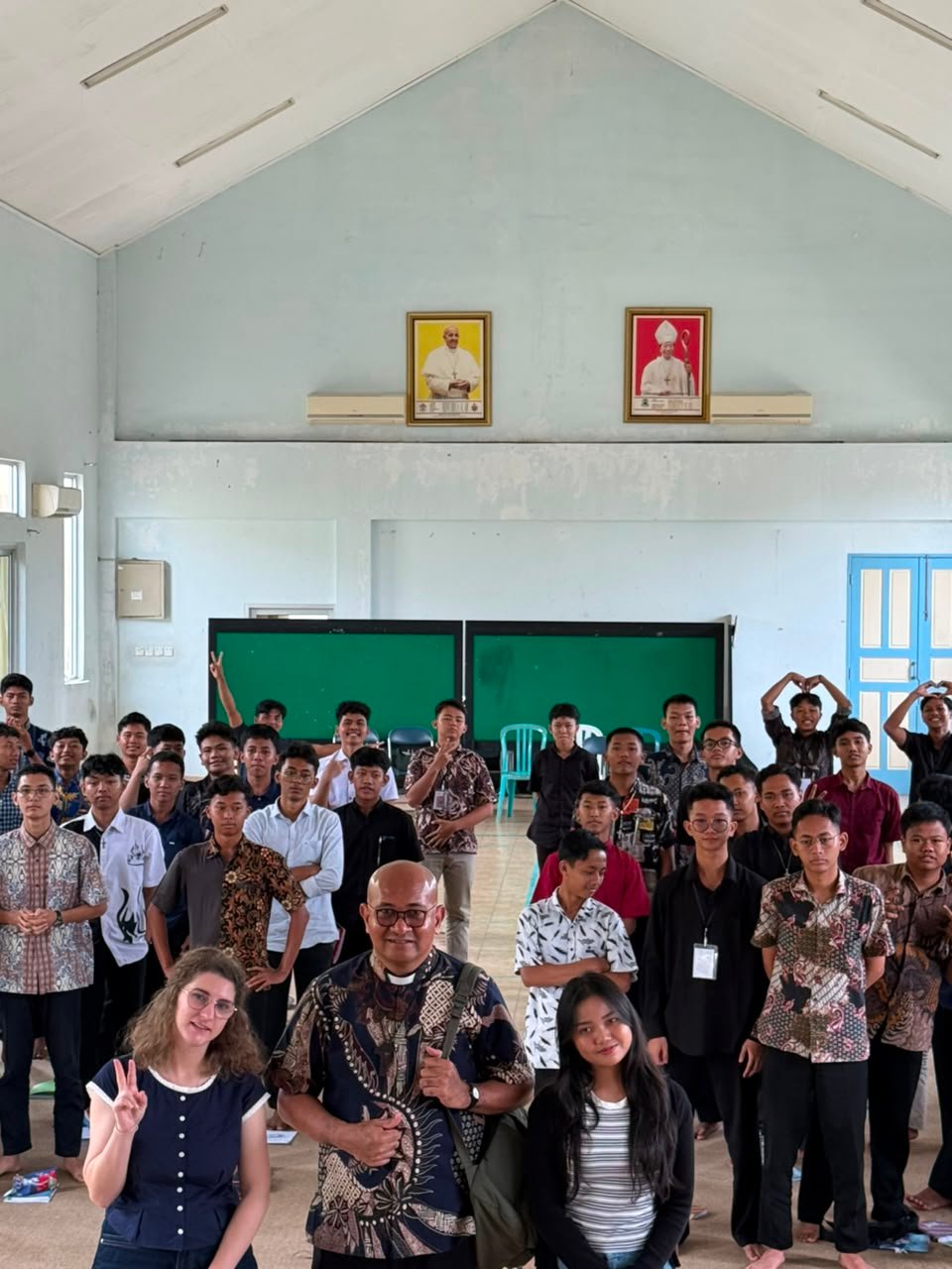 Calon Imam Seminari Menengah Santo Paulus Palembang Dibekali Isu Perdagangan Orang dan Semangat Generasi Samaritan Calon Imam Seminari Menengah Santo Paulus Palembang Dibekali Isu Perdagangan Orang dan Semangat Generasi Samaritan