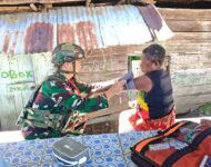 Sentuhan Humanis di Distrik Kelila, Satgas Yonif 645/GTY Gelar Pelayanan Kesehatan Gratis untuk Warga Distrik Kelila