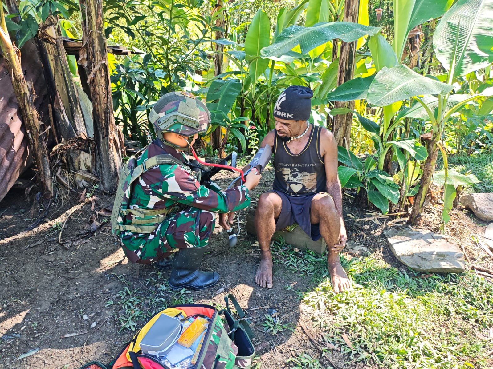 Sentuhan Humanis di Distrik Kelila, Satgas Yonif 645/GTY Gelar Pelayanan Kesehatan Gratis untuk Warga Distrik Kelila Sentuhan Humanis di Distrik Kelila, Satgas Yonif 645/GTY Gelar Pelayanan Kesehatan Gratis untuk Warga Distrik Kelila