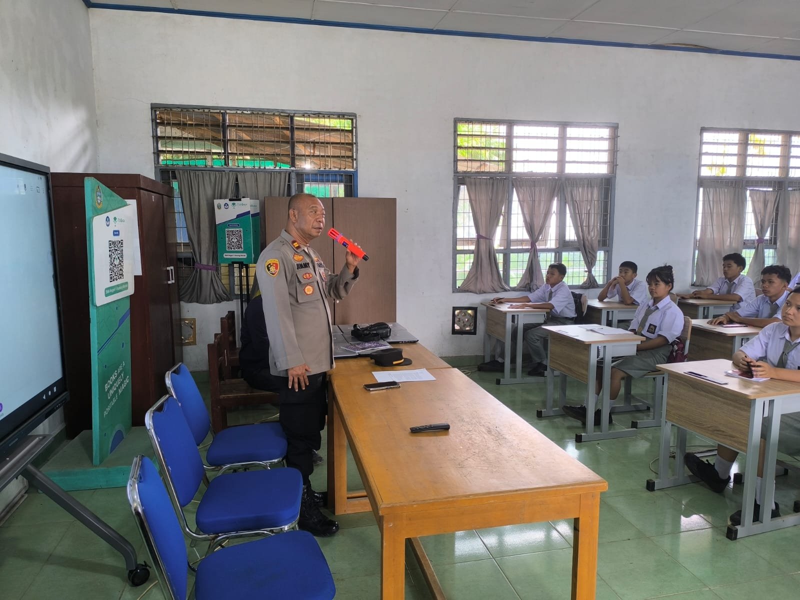 Polsek Gunung Meriah Laksanakan Sosialisasi Bahaya Narkoba Dan Kenakalan Remaja Polsek Gunung Meriah Laksanakan Sosialisasi Bahaya Narkoba Dan Kenakalan Remaja