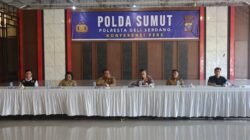 Hasil Labfor, Kaca Rumah Dinas Wakil Bupati Deli Serdang Pecah Akibat Benturan Batu Kerikil Hasil Labfor, Kaca Rumah Dinas Wakil Bupati Deli Serdang Pecah Akibat Benturan Batu Kerikil