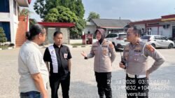 Kapolres Ogan Ilir Cek Langsung Stok dan Antrian BBM di SPBU, Imbau Tertib dan Tidak Berulang Kapolres Ogan Ilir Cek Langsung Stok dan Antrian BBM di SPBU, Imbau Tertib dan Tidak Berulang