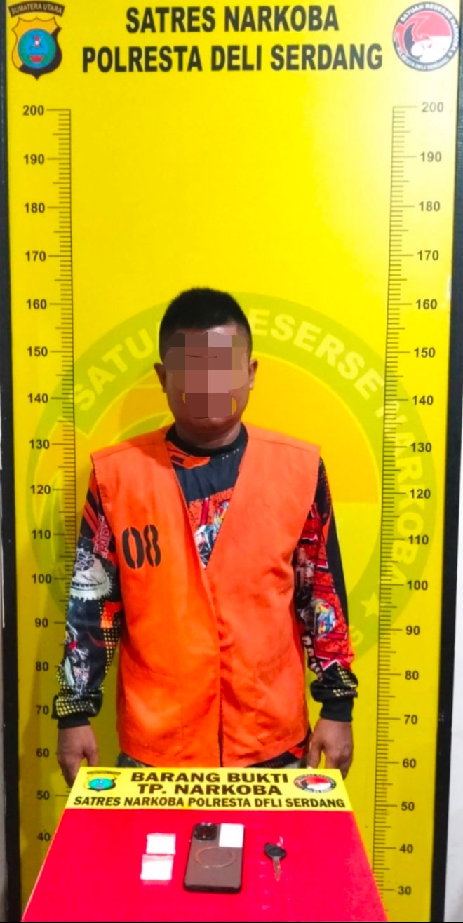 Satres Narkoba Polresta Deli Serdang Amankan Sabu 9,36 gram Bersama Pemiliknya Satres Narkoba Polresta Deli Serdang Amankan Sabu 9,36 gram Bersama Pemiliknya