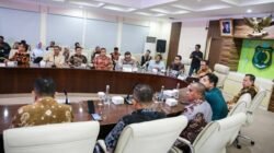 Sinergi Pemkab Muba dan Kementerian Koperasi Siapkan Agenda Nasional Hilirisasi Kelapa Sawit Seminar dan Peresmian Pabrik KUD Sejahtera Dimatangkan Sinergi Pemkab Muba dan Kementerian Koperasi Siapkan Agenda Nasional Hilirisasi Kelapa Sawit Seminar dan Peresmian Pabrik KUD Sejahtera Dimatangkan