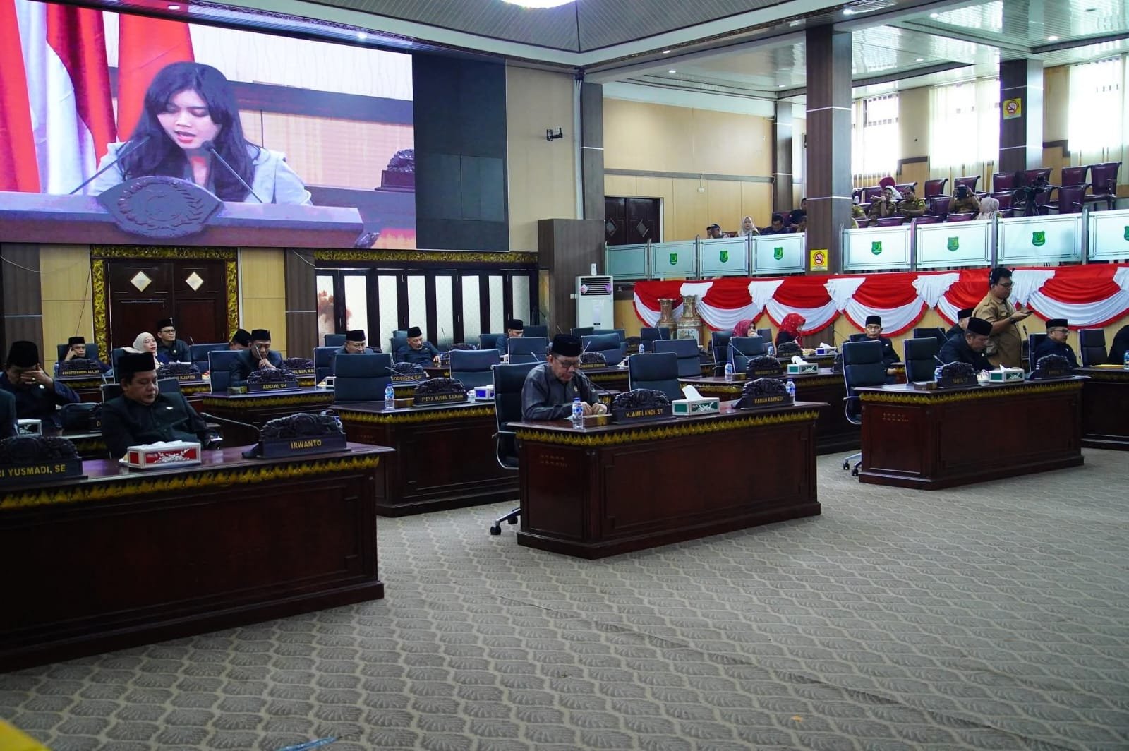 Bupati Toha Hadiri Paripurna R-APBD Perubahan 2026, 7 Fraksi Sampaikan Pandangan Umum Bupati Toha Hadiri Paripurna R-APBD Perubahan 2026, 7 Fraksi Sampaikan Pandangan Umum