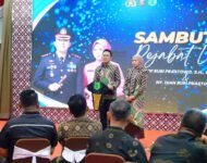 Bupati H. M. Toha Tohet Sambut AKBP Adik Listiyono dan Lepas AKBP Ruri Prastowo dalam Suasana Penuh Kehangatan di Pendopoan Griya Bumi Serasan Sekate