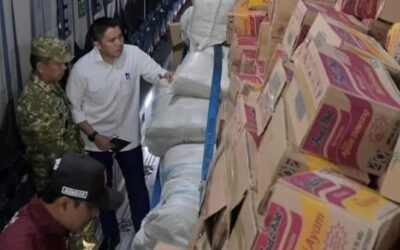Seskab Teddy :  Telah Didistribusikan 253 Ton Logistik ke NTT