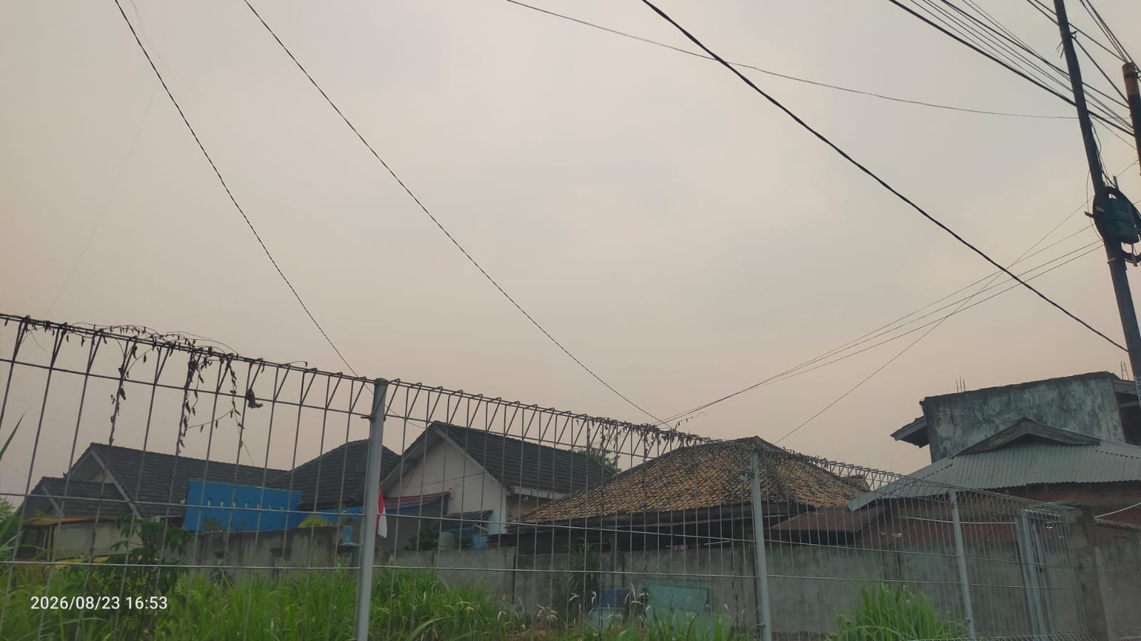 Kualitas Udara Memburuk akibat Karhutla, Pemkot Palembang Kaji Wacana Libur Sekolah, Evaluasi CFD, dan Siapkan 10 Ribu Masker Gratis Kualitas Udara Memburuk akibat Karhutla, Pemkot Palembang Kaji Wacana Libur Sekolah, Evaluasi CFD, dan Siapkan 10 Ribu Masker Gratis